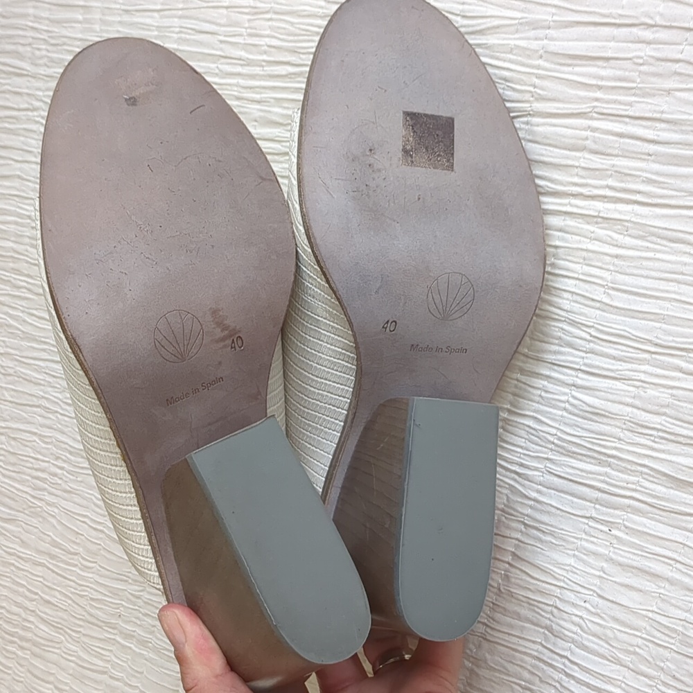 COCLICO Size 40 Sandals - Picture 9 of 9